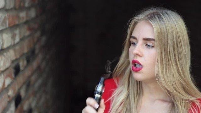 Praktický průvodce adaptér na e cigareta eleaf jak vybrat správný model a zvýšit výkon