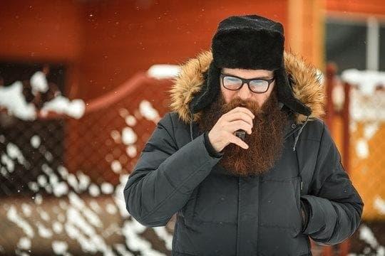 Plnění elektronické cigarety krok za krokem – praktické tipy, bezpečnost a údržba